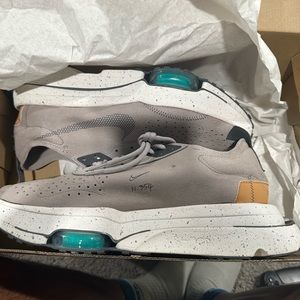 Nike Air Zoom-Type Size 11
